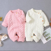 将图片加载到图库查看器，Handmade Knitted Baby Clothes Long Sleeve Newborn Baby Romper Winter Spring Baby Girl Romper Jumpsuit For Boys and Girls
