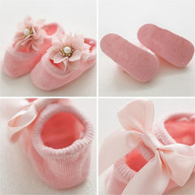 Load image into Gallery viewer, Baby Girl  Anti-Slip Cotton Bow Lace Flower Floor Socks Spring Socks Excellent Quality Everyday Wear
