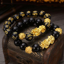 将图片加载到图库查看器，Obsidian Stone Beads Bracelet For Men and Women Unisex Wristband Gold Black Pixiu Wealth and Good Luck Bracelet Design
