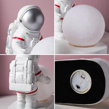 Load image into Gallery viewer, STEVVEX Astronaut Spaceman Moon Night Light Bedroom Bedside Desktop Creative Decoration Table Lamp Gift Light For Children Baby Kids
