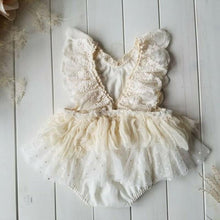 将图片加载到图库查看器，Modern Newborn Baby Girl Flower Lace Romper Bodysuit Jumpsuit Tutu Dress Outfit Clothes Made for Little Prinsess girls between 0-24Months
