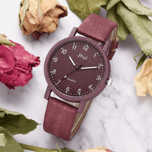 将图片加载到图库查看器，New  Women's Fashion Leather Wrist Watch For Women and Ladies Excelent Gift  For Women and Girls

