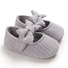 将图片加载到图库查看器，Baby Girls First Walkers Bow Knot Solid Soft Shoe Footwear For Baby Girl Breathable Shoes
