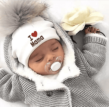 将图片加载到图库查看器，Newborn Cotton Hats Baby Pom Pom Childre Infant Hats For BabY Boys and Girls Wth Printed "I love mama " and " Design
