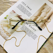 Load image into Gallery viewer, Fashion Rimless  Women Trendy Small Rectangle Sunglasses With High Quality metal frame And UV400 Protection
