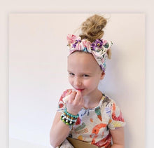 Load image into Gallery viewer, Luxury Elegant Mother &amp; Baby Headbands for Girl Rabbit Ear Hairband Print Floral Bows Hair Bands Parent-Child Hair Accessories
