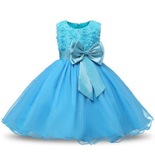 Load image into Gallery viewer, Handmade Luxury New Elegant Girls White First Birthday Party Wear 3D Rose Flower Dress Toddler Girl IWth Big Bow
