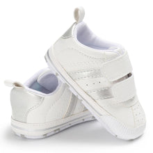 Load image into Gallery viewer, Fashion Soft Sole Hook Loop Pre Walker Sneakers Unisex Baby Boy Girl Leather Sports Non-slip Walker Shoes
