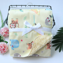Load image into Gallery viewer, Baby Blankets New Layer Coral Fleece Infant Swaddle  Wrap Owl Printed Newborn Baby Bedding Blanket
