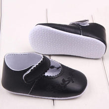 将图片加载到图库查看器，Newborn Baby Girl Shoes First Walkers Lovely Sneakers Infant Kids Girls Princess Shoes
