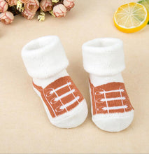 将图片加载到图库查看器，1 Pair Newborn Cotton Striped Warm Slippers Socks For Baby Girls And Boys Very Comfortable And Soft Material
