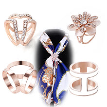 将图片加载到图库查看器，Fashion Retro Hollow Owl Tube Scarf Buckle Brooches Crystal Scarf Brooch Cross Wedding Brooch Women's Gifts Wholesale Jewelry
