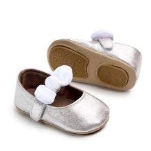 将图片加载到图库查看器，Baby Shoes Infant Girl First Walkers Bowknot Soft Rubber Sole Newborn Pre Walkers Shine Stylish Shoes
