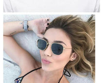 将图片加载到图库查看器，Luxury Sunglasses Form Man and Woman Unisex Metal Classic Sunglasses With Metal Frame and Pilarized Glasses In Vintage Style Driving Eyewear Oculos De Sol Masculino Sunglasses With UV400Glasses
