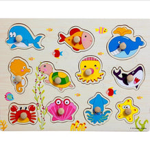 将图片加载到图库查看器，Kid Early Educational Table With Shapes of Vegetables and Animals Baby Hand Grasp Wooden Puzzle Toy Alphabet And Digit Learning Education Child Wood Toy
