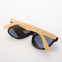 Load image into Gallery viewer, Bamboo Wood Retro and Classis  Handmade Sunglasses For Man and Woman Unisex Polarized  Sunglasses
