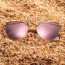 将图片加载到图库查看器，Modern Cat Eye Sunglasses for Women Polarized Sunglasses with metal frame and natural Bamboo wood frame Fashion Style
