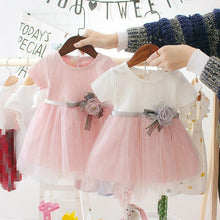 将图片加载到图库查看器，Modern Luxury elegant Newborn Baby Girl Dress for New Fashion  Cute Princess Baby Dress Infant Clothing
