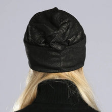 将图片加载到图库查看器，Geebro Spring Women's Bronzing Black Beanies Hat Casual Slouchy Beanie for Girls Metallic Color Skullies Cap Bonnet For Female
