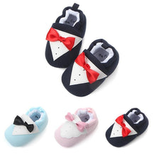 Load image into Gallery viewer, Modern Elegant Baby First Walkers Infant Newborn Autumn Winter Butterfly-knot Cotton Kids Soft Pre walker Shoes For Boys
