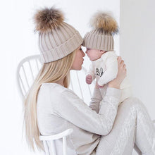 将图片加载到图库查看器，2Pcs Modern Mother &amp; Baby Child Warm Winter Beanie Fur Pom Hat Crochet Ski Cap For Winter
