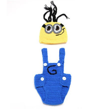 Load image into Gallery viewer, Modern Baby Cap Deer Design Handmade Crochet Deer Costume Set Knitted Hats And Toy For Girls and Boys Kids
