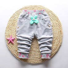 将图片加载到图库查看器，New Spring 100% cotton High-quality Cute Butterfly Embroidery Pattern Baby Girls Pants For 0-3 year Baby Girl
