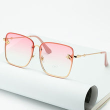 Load image into Gallery viewer, New Fashion Lady Oversize Rimless Square Bee Sunglasses For Women  With Small Bee Glasses Design Gradient Sunglasses With UV400
