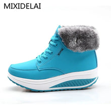 Load image into Gallery viewer, High Quality Waterproof Winter Women Boots Warm Plush Women's Snow Boots Outdoor Non-slip Sneakers Fur Platform Ankle Boots
