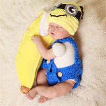 Load image into Gallery viewer, Modern Baby Cap Deer Design Handmade Crochet Deer Costume Set Knitted Hats And Toy For Girls and Boys Kids

