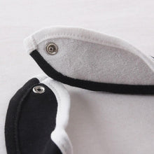 将图片加载到图库查看器，Newborn Scarf Baby Bib Waterproof Feeding Bib Bandana Bow Tie Baby Bibs Silicone Bib For Kids
