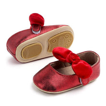 将图片加载到图库查看器，Baby Shoes Infant Girl First Walkers Bowknot Soft Rubber Sole Newborn Pre Walkers Shine Stylish Shoes
