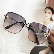 将图片加载到图库查看器，Popular brand  Oversize Square Sunglasses For Women and Ladies  Luxury Driving Superstar  Designer Sunglasses With Shades and Gradient Glasses With  UV400 Protection

