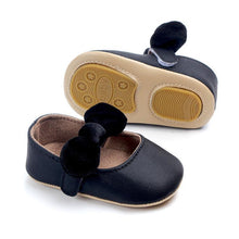 将图片加载到图库查看器，Baby Shoes Infant Girl First Walkers Bowknot Soft Rubber Sole Newborn Pre Walkers Shine Stylish Shoes
