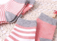 Load image into Gallery viewer, 4PCS/SET Pairs Of Modern Baby and Kids Cotton Socks Spring/autumn Winter Newborn Infant Toddler Floor Socks for Kids
