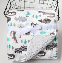 Load image into Gallery viewer, Baby Blankets New Layer Coral Fleece Infant Swaddle  Wrap Owl Printed Newborn Baby Bedding Blanket

