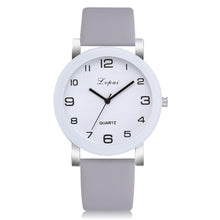 将图片加载到图库查看器，Woman's Watch Fashion Simple White Quartz Wristwatches Sport Leather Band Casual Ladies Watches For Women and Girls
