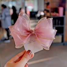 Load image into Gallery viewer, Luxury Modern Pearl Handmade Baby Girls Bowknot Crown Headband Lace Elastic Hair Band Bow For Girls Baby
