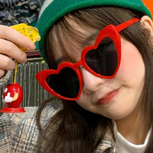 Load image into Gallery viewer, New Large heart Sunglasses Women Vintage Brand Designer Sun Glasses Shades Female UV400 hot sale Funny versatile sunglasses
