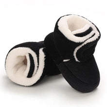 Load image into Gallery viewer, Newborn First Walkers Unisex Cozy Bootie Winter Warm Infant Toddler Crib Soft Autumn Shoes
