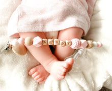 将图片加载到图库查看器，Handmade Personalized Name Silicone Wood Pacifier Clips Safe Teething Chain Baby Teether Clips Holder For Pacifier For Kids
