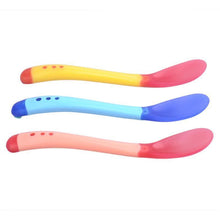 Load image into Gallery viewer, 4 Color Advanced Silicone  Feeding Spoon  Temperature Sensing Weaning Soft Head  Spoons for 4-24 Months Baby And Spoon and Bowl Set
