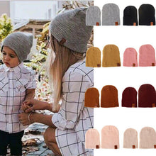 将图片加载到图库查看器，Winter Hats Mom&amp; Dad Women Man Toddle Kids Baby Boy Girl Winter Warm Caps Knit Beanie Hat Adults Kids Caps For Mother and Daughter Summer Cap
