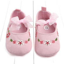 Load image into Gallery viewer, Newborn First Walkers Toddler Shoes Non-slip Baby Girls Kids Floral Shoes Princess Shoes Soft Sole Kids Toddler Infant Boots
