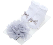Load image into Gallery viewer, Princess Colorful Lace Baby Socks Bow Cute Baby Bowknot Warm Socks And Hair Band Set Stylish Design For Baby Girls
