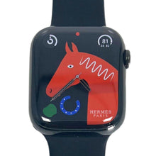 将图片加载到图库查看器，Hermes Apple Watch Series 7 GPS/ Cellular 41 mm - Space Black Stainless Steel Case - Black Silicone Watch Band
