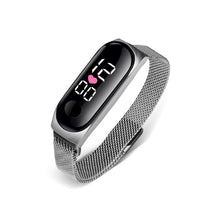 将图片加载到图库查看器，STEVVEX Men's Business Electronic Watch Simple Luxury Steel Belt Folding Buckle Sports Digital Watch For Men and woman
