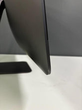 将图片加载到图库查看器，2017 Apple iMac Pro 27-inch 3.0GHz 10-Core Intel Xeon W - 128GB RAM - 2TB SSD - Radeon Pro Vega 56
