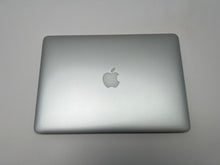 将图片加载到图库查看器，MacBook Air (2015) 13-inch – Intel Core i7 2.2GHz – 8GB RAM 512GB SSD • 60 Battery Cycles

