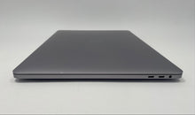 将图片加载到图库查看器，MacBook Pro (2019) 16-inch – Intel Core i9 2.3GHz • Radeon Pro 5500M – 32GB RAM 8TB SSD
